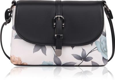 Catchy Black Sling Bag Everyday use women sling bag