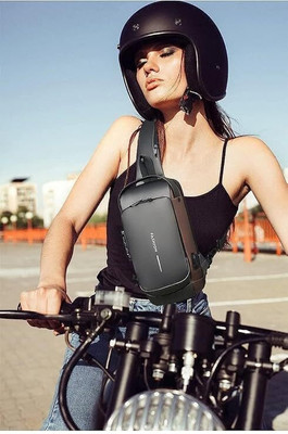 Kichencraft USB CHEST BAG 1 L Backpack(Black)