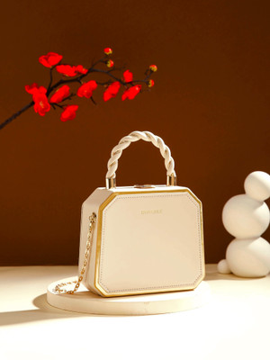 Diva Dale White Sling Bag Stylish Trendy Party-Wear Casual