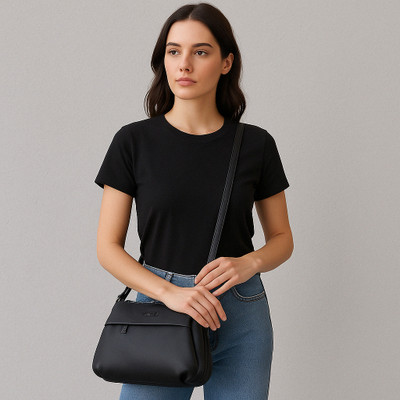 Catchy Black Sling Bag Black Classic Women Sling Bag