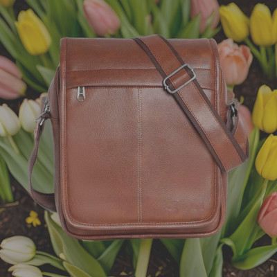 Shivra Tan Sling Bag Men Sling Bag extra large (S-11*8.5*3)
