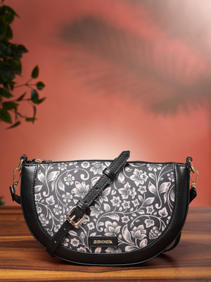 ANOUK Black Sling Bag AN0407