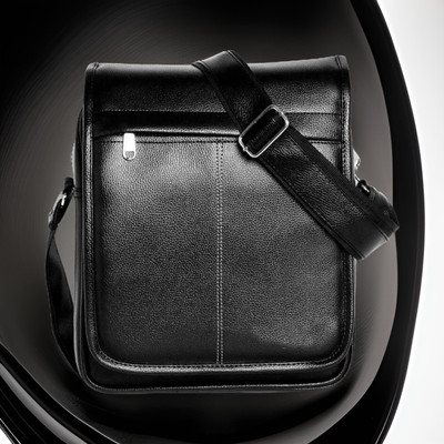 Shivra Black Sling Bag Men Sling Bag extra large (S-11*8.5*3)