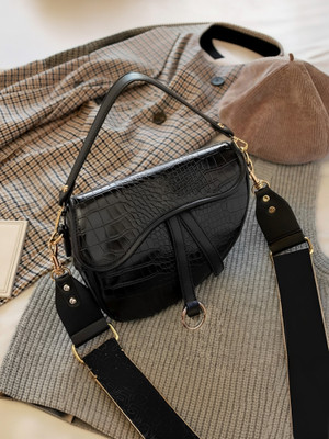 LIZIQI Black Sling Bag Stylish Trendy Branded for women | Side s for girls