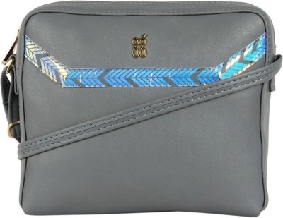 Baggit Women Blue Sling Bag