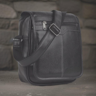 house of common Black Sling Bag Men Sling Bag side bag for men(S-11*11)