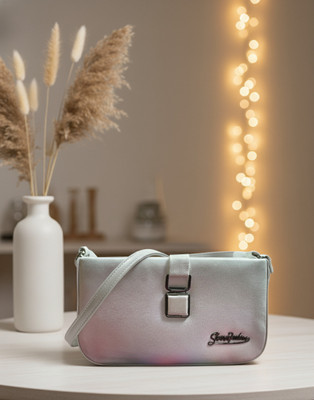 ROYALTRADERS White, Black Sling Bag Glam-Buckle-Smooth-Tan