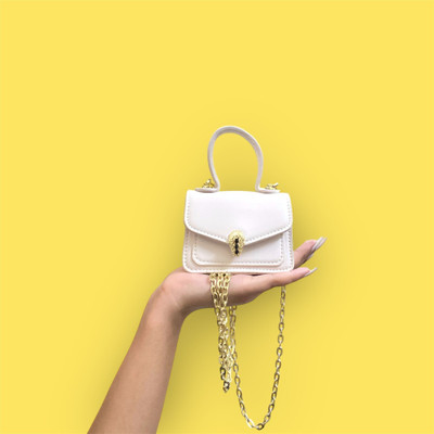 V LADY White Sling Bag N/A