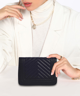 LINO PERROS Black Shoulder Bag Womens Quilted Black Hand Bag