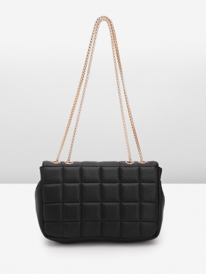 CARLTON LONDON Black Sling Bag Rosabelle