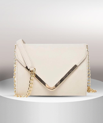 claspNclutch White Sling Bag With Adjustable Strap, 1 Compartment And 1.5L Capacity