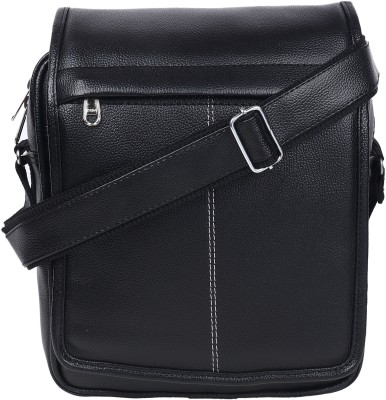 Leder Street Black Sling Bag Men trendy stylish sling bag