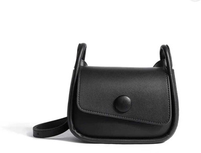 GROWMAN Black Sling Bag stylish sling bag