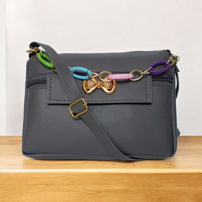 LASSIE Grey Sling Bag Lightweight Faux Leather Sling Bag for Women