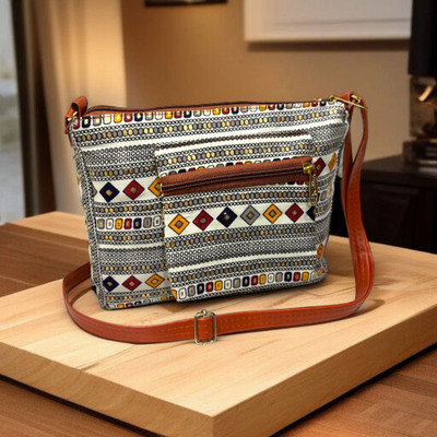 mas navi White Sling Bag Trendy|Classic|Party Sling Bag for Womens, Made With Best Quality