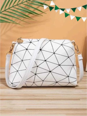 TCRAZY White Sling Bag LS-223-SLNBG-MKRI-PRNT-WHTE4_21