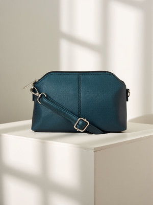 toteteca Blue Sling Bag Multicompartment Sling Bag