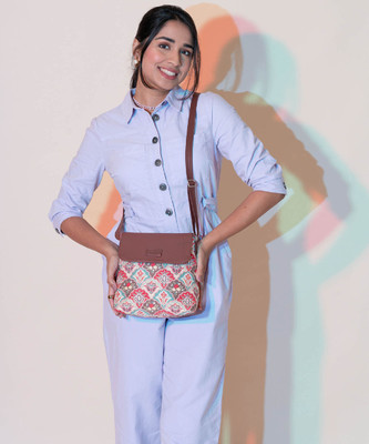ZOUK Multicolor Sling Bag Mughal Art Multicolor Flap Sling Bag
