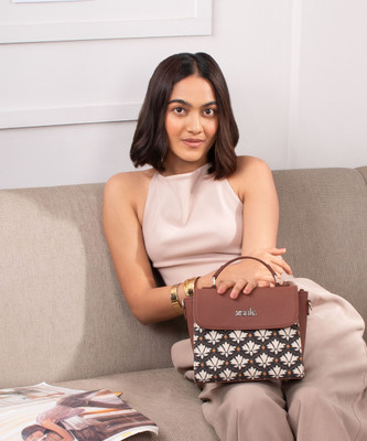 ZOUK Black, White Sling Bag Bidri Kaiser Statement Sling Bag