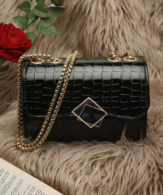 Fargo Black Sling Bag Women's Leatherette Sling Bag (Black)