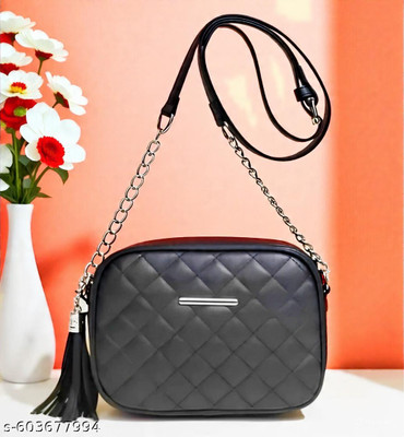 GAUSULWARA Black Sling Bag Women Sling Bag Women's Stylish Small Lightweight Sling Crossbody Shoulder Bag
