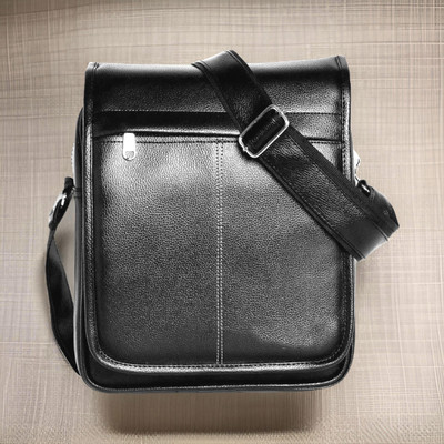 Shivra Black Sling Bag Men Sling Bag extra large (S-10*8.5*3)