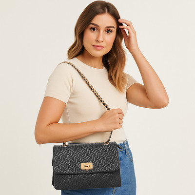 ESBEDA Black Sling Bag Classic Weave Flap Sling Bag