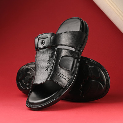 G WALK Men Slippers(Black , 7)
