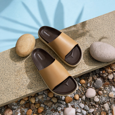 Neemans Men Slides(Beige , 6)