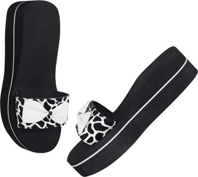 SOUL CULTURE Women Flip Flops(Black , 5)
