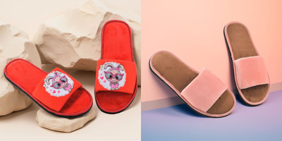 Y key Women Flip Flops(Pink, Red , 4)