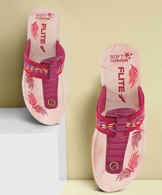 FLITE Women Slippers(Maroon , 8)