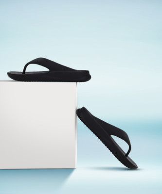 PUMA Men Wave Flip RES Flip Flops(Black , 11)