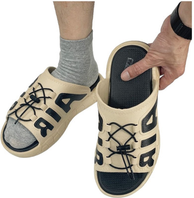COMMANDER RULING FEETS Men Flip Flops(Beige , 7)