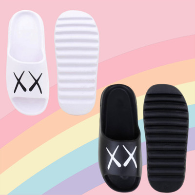 Dee Rook Men Slides(White, Black , 9)