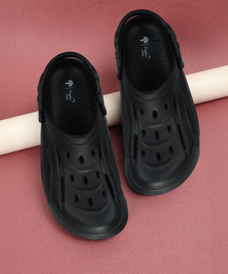 WOODLAND Men Slides(Black , 7)