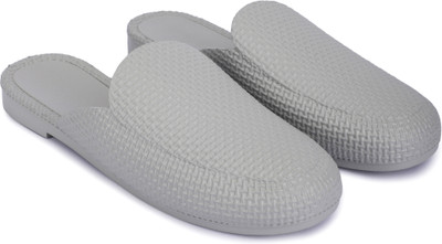 LNT FASHION Men Flip Flops(Grey , 5)