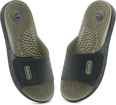 Evox Men Slippers(Green , 8)