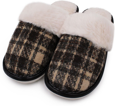 VRITRAZ Men Slippers(Brown , 7)