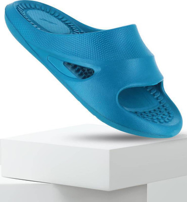 FLITE Men Slides(Green , 8)