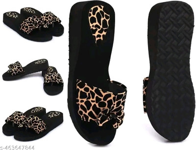 BOOMBEAUTY Women Flip Flops(Black , 6)