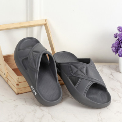 KILLER Men Slides(Grey , 9)