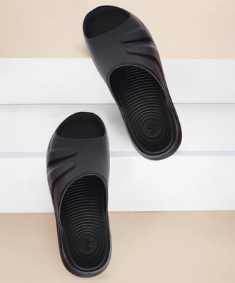 Xtep Men Slides(Black , 9)