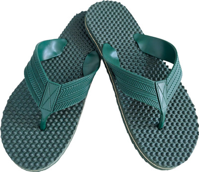 BreeZy Men Flip Flops(Green , 6)