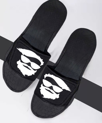 KANEGGYE Men Slides(White , 7)