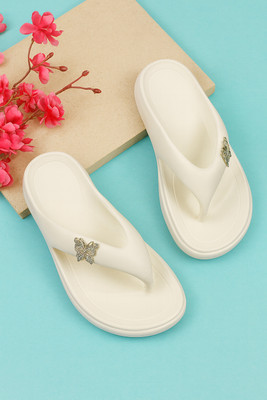 FOAMTEK Women Slippers(White , 7)