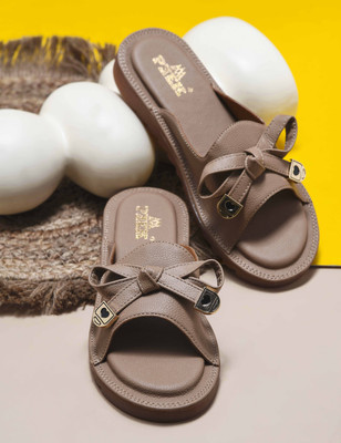 PEEK Women Flats(Beige , 4)