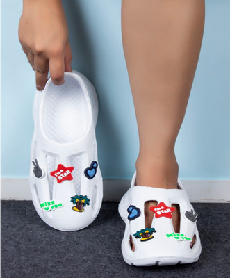 Monoction Women Slides(White , 7)