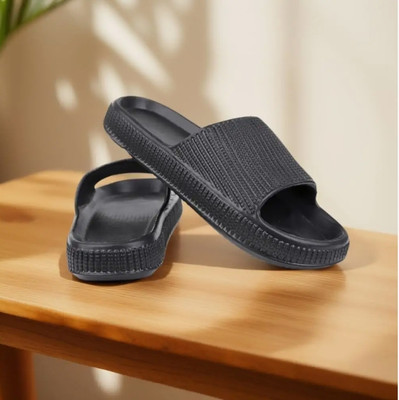 Dee Rook Men Slippers(Black , 10)