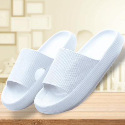 Dee Rook Men Slides(White , 10)